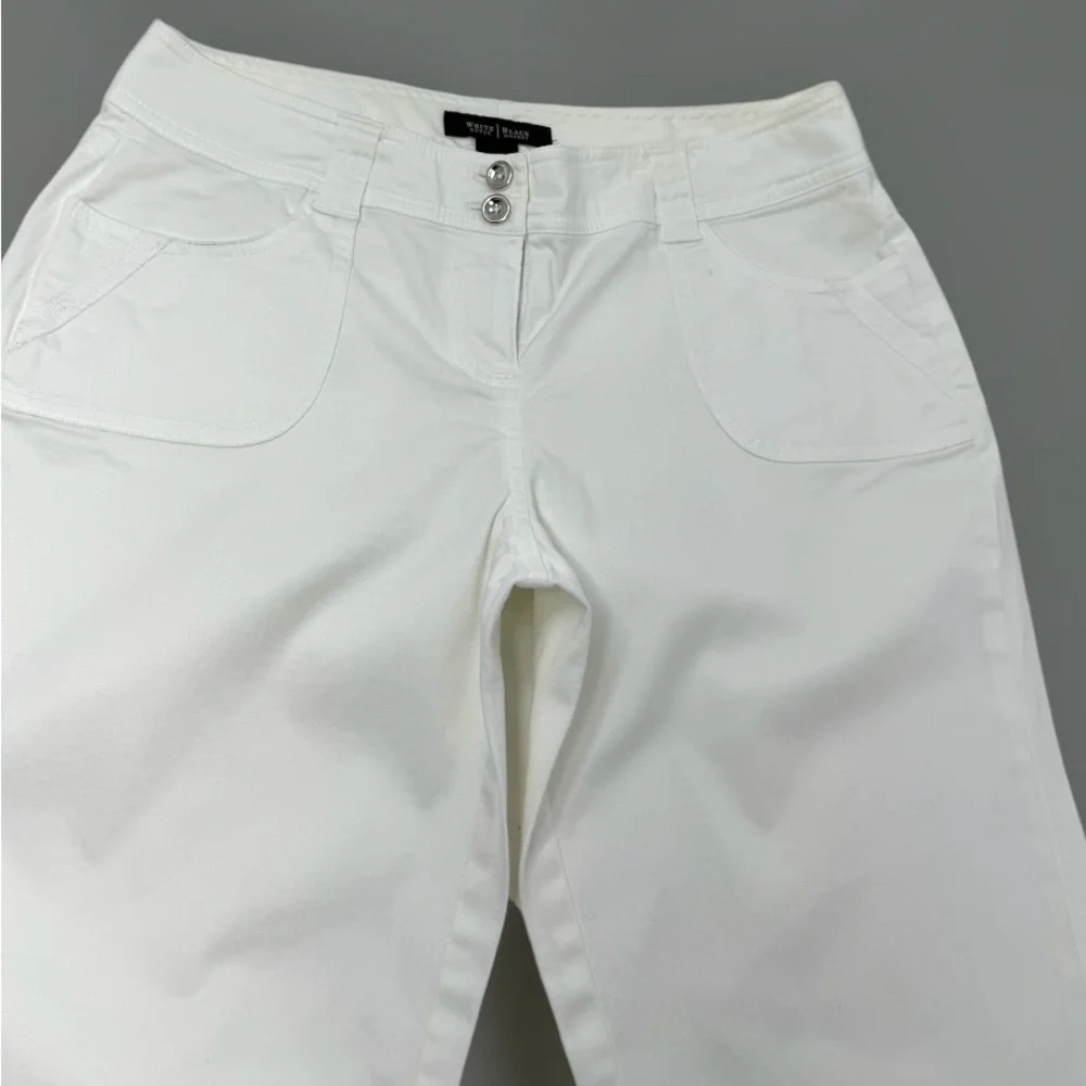 🛍️SALE🛍️ White House Black Market Pedal Pusher Lace-Up Detail Crop Pants - Picture 6 of 9